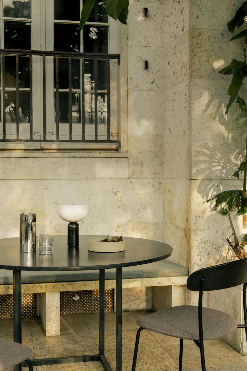 Kizu Portable Table Lamp