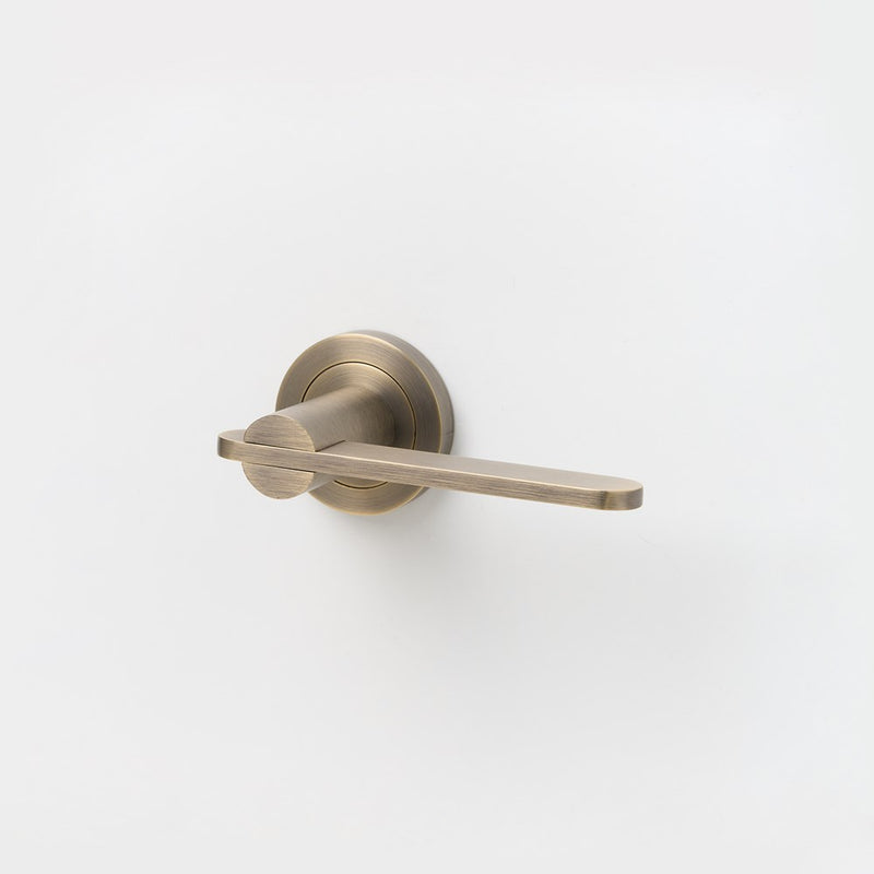 Intersect Lever Handle